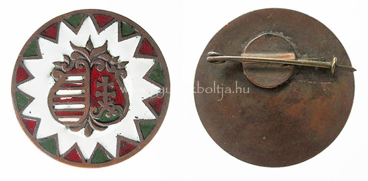 Zomncozott, farkasfogas magyar cmer patrita jelvny